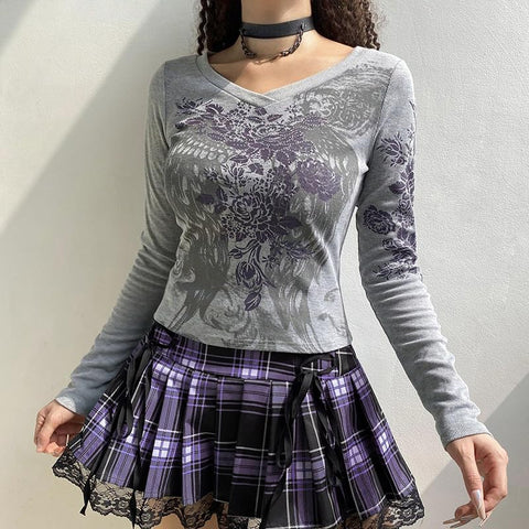 Grunge Shirts Emo Clothe Teen Girls Vintage Graphic Tee Y2k 2000s Goth Top Women Mcbling Long Sleeve Streetwear (Black Purple,Small)