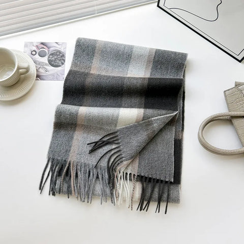 High Quality 100% Wool Scarf Female Fashion Classic Soft Cashmere Muffler Women Warm Thermal Shawl Outside Autumn Winter