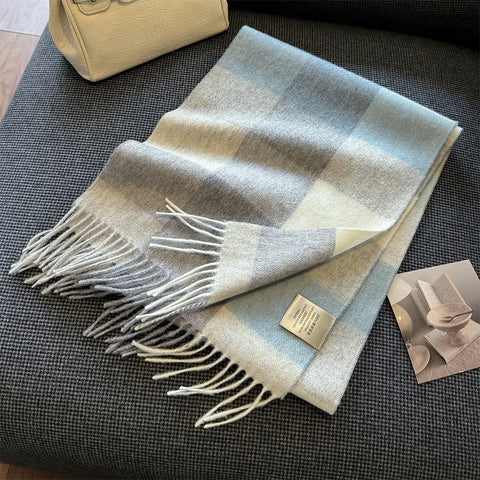 High Quality 100% Wool Scarf Female Fashion Classic Soft Cashmere Muffler Women Warm Thermal Shawl Outside Autumn Winter