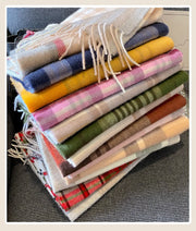 High Quality 100% Wool Scarf Female Fashion Classic Soft Cashmere Muffler Women Warm Thermal Shawl Outside Autumn Winter