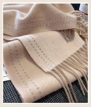 High Quality 100% Wool Scarf Female Fashion Classic Soft Cashmere Muffler Women Warm Thermal Shawl Outside Autumn Winter
